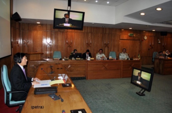 السفير الصيني يحاضر في كلية الدفاع الوطني